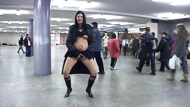 Public Piss Girls Dolly