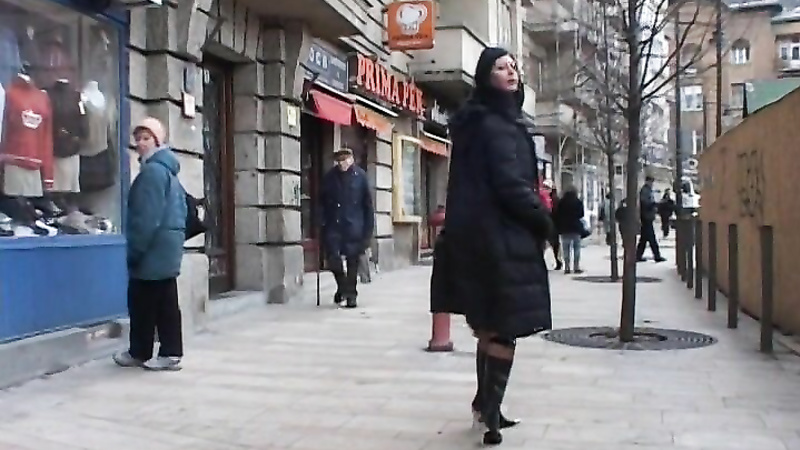 Public Piss Girls Dolly