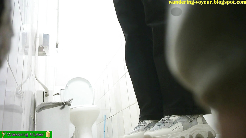 RUSSIAN PUBLIC TOILET HIDDEN SPY CAM-VIDEO 22